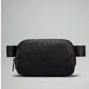 Lululemon belt bag